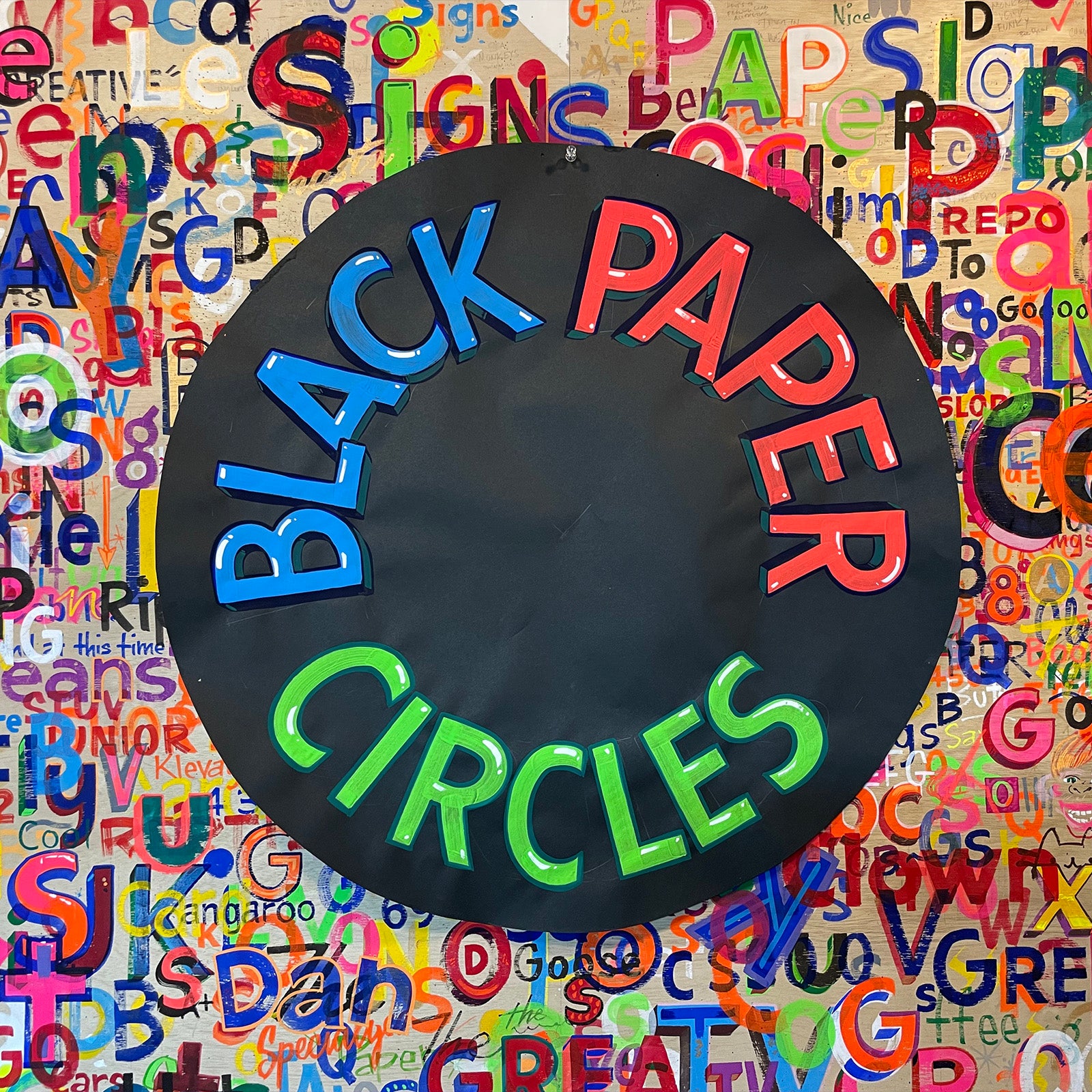 Black Paper Circle Sign – She Chimp Paper Signs